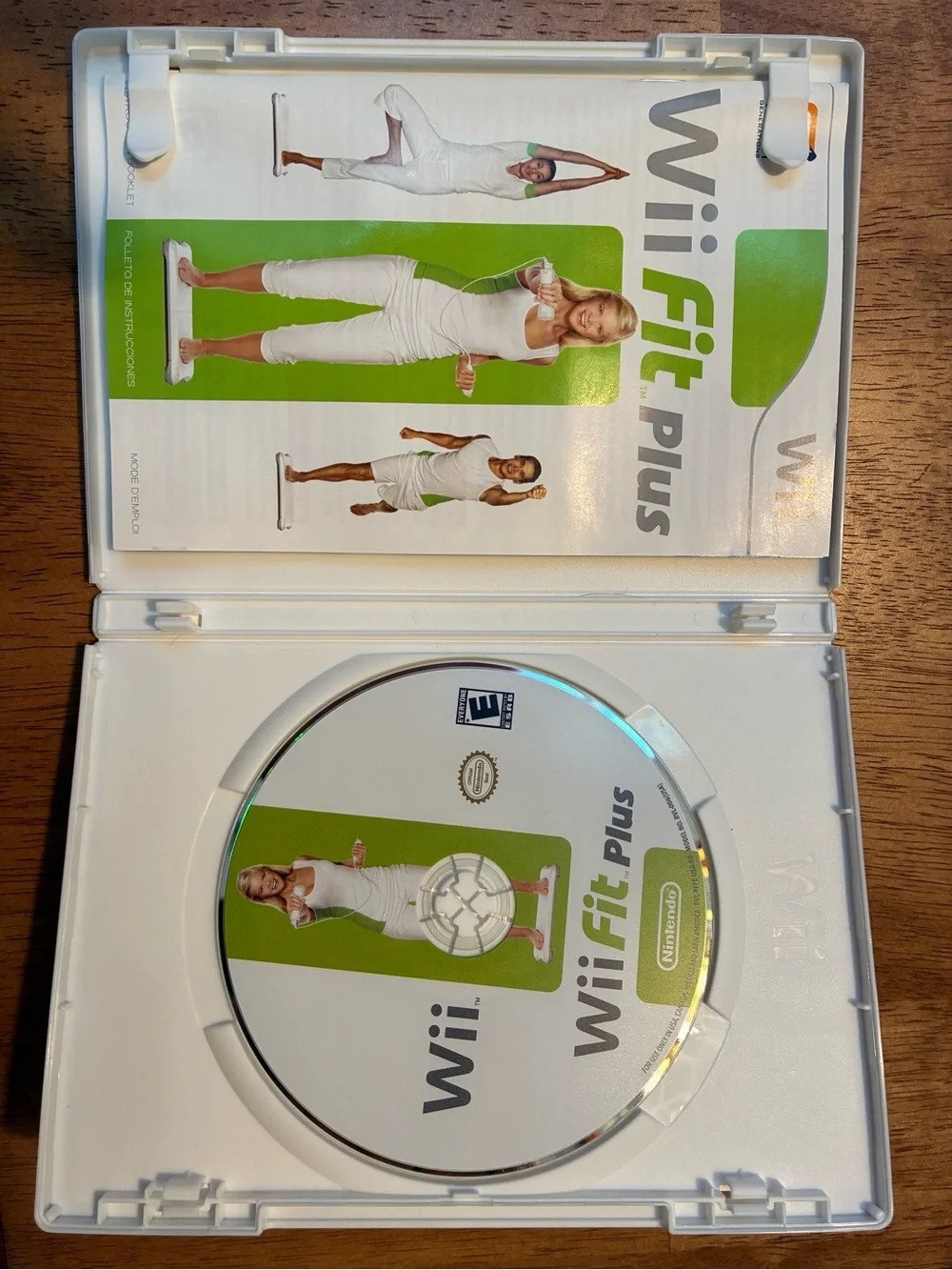 Nintendo Wii Fit Plus - White & Green Accents